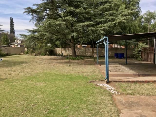 4 Bedroom Property for Sale in Vanderbijlpark CW 5 Gauteng