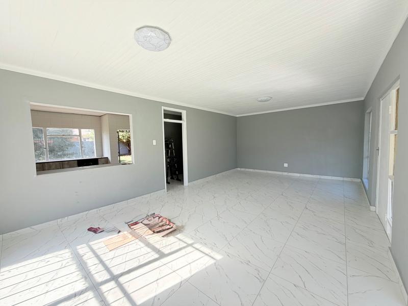 3 Bedroom Property for Sale in Vanderbijlpark Cw 6 Gauteng