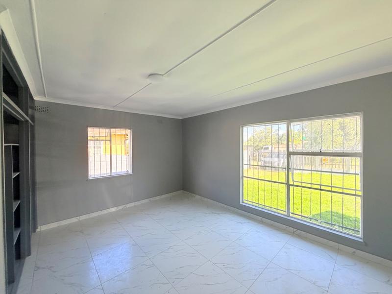 3 Bedroom Property for Sale in Vanderbijlpark Cw 6 Gauteng