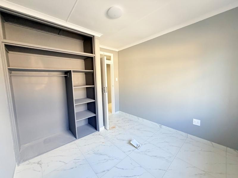 3 Bedroom Property for Sale in Vanderbijlpark Cw 6 Gauteng