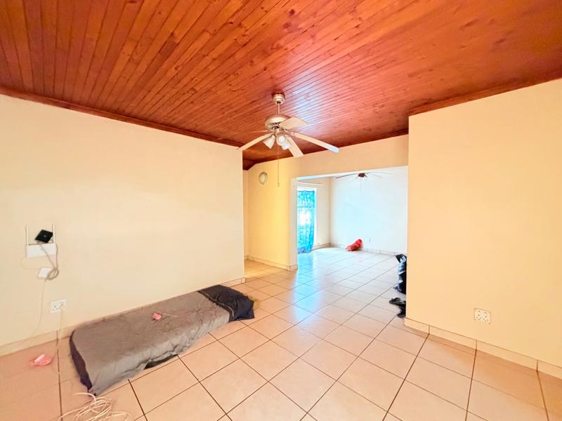 3 Bedroom Property for Sale in Vanderbijlpark Cw 6 Gauteng