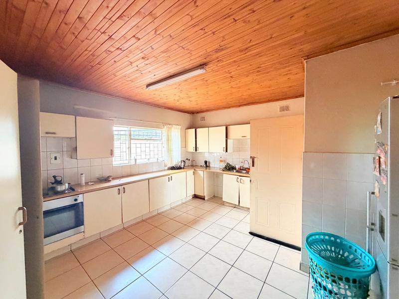 3 Bedroom Property for Sale in Vanderbijlpark Cw 6 Gauteng