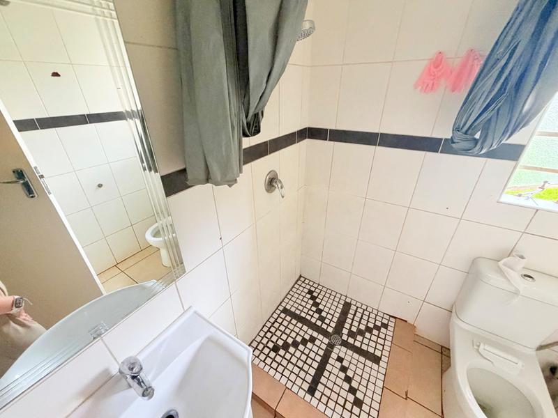 3 Bedroom Property for Sale in Vanderbijlpark Cw 6 Gauteng