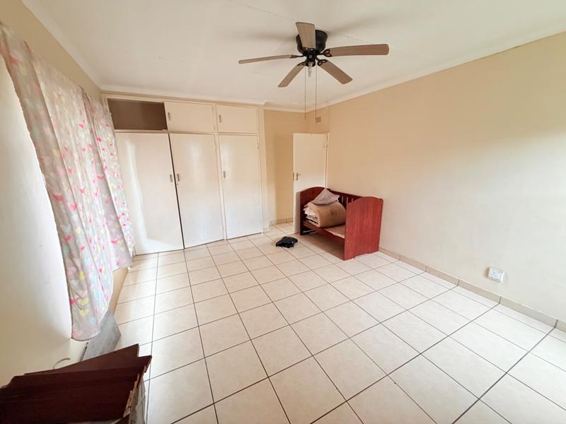 3 Bedroom Property for Sale in Vanderbijlpark Cw 6 Gauteng