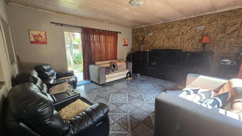 4 Bedroom Property for Sale in Sunward Park Gauteng