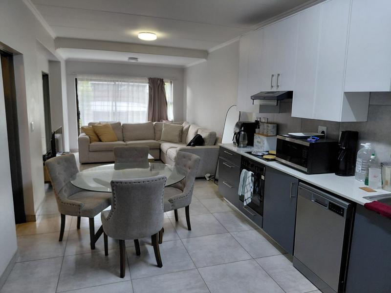 To Let 2 Bedroom Property for Rent in Sunninghill Gauteng