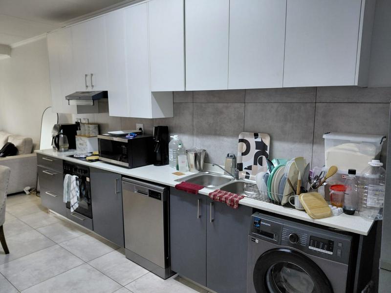 To Let 2 Bedroom Property for Rent in Sunninghill Gauteng