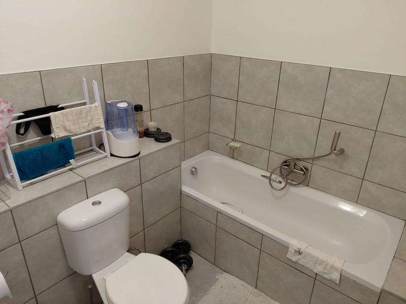 To Let 2 Bedroom Property for Rent in Sunninghill Gauteng