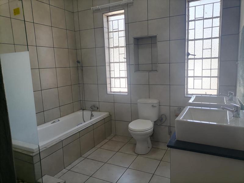 To Let 3 Bedroom Property for Rent in Brenthurst Gauteng