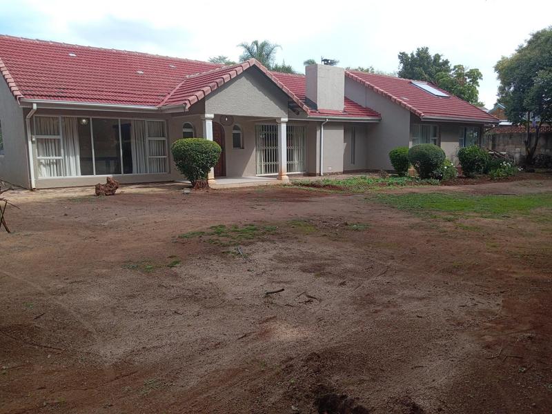 To Let 3 Bedroom Property for Rent in Cresta Gauteng