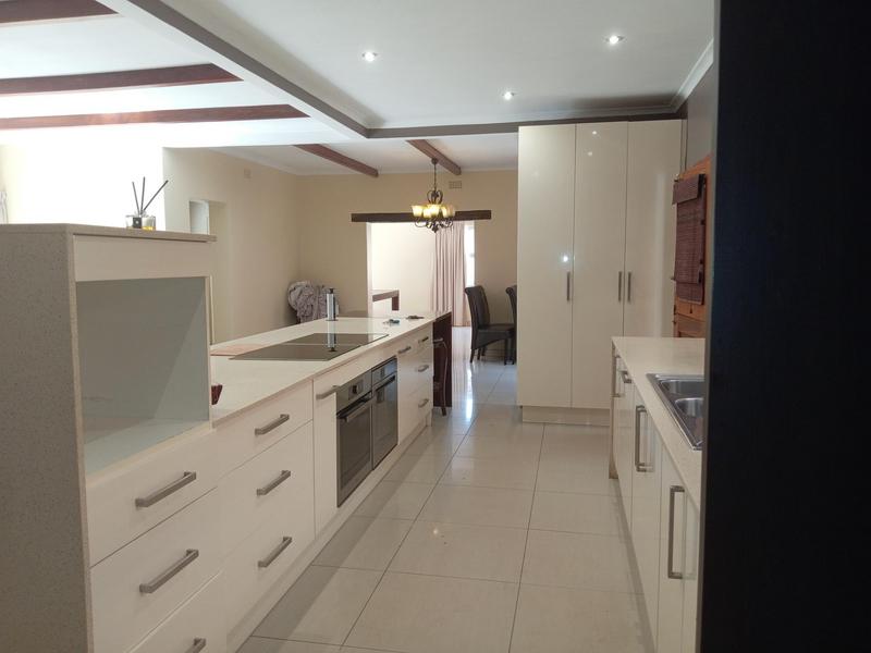 To Let 3 Bedroom Property for Rent in Cresta Gauteng