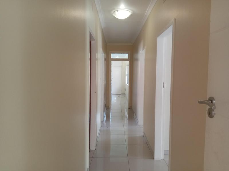 3 Bedroom Property for Sale in Cresta Gauteng