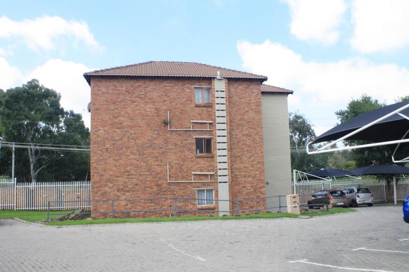 2 Bedroom Property for Sale in Birchleigh Gauteng
