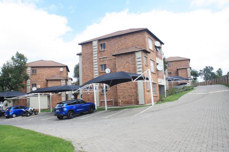 2 Bedroom Property for Sale in Birchleigh Gauteng