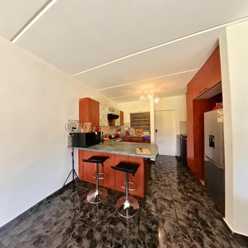 2 Bedroom Property for Sale in Birchleigh Gauteng