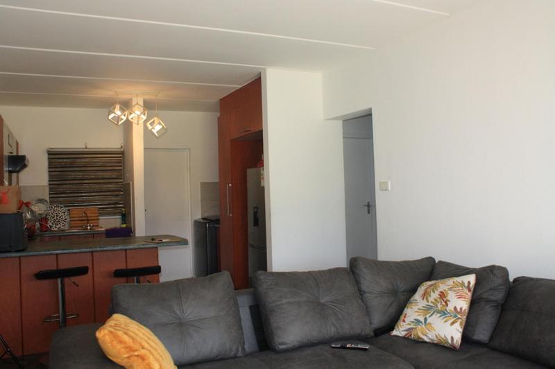 2 Bedroom Property for Sale in Birchleigh Gauteng