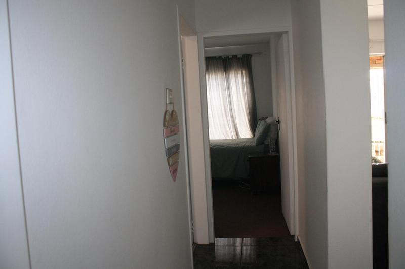 2 Bedroom Property for Sale in Birchleigh Gauteng