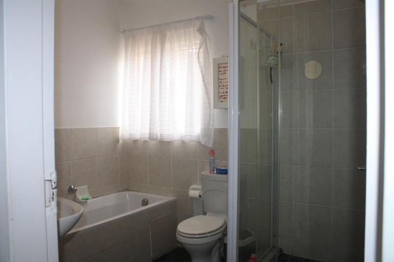 2 Bedroom Property for Sale in Birchleigh Gauteng