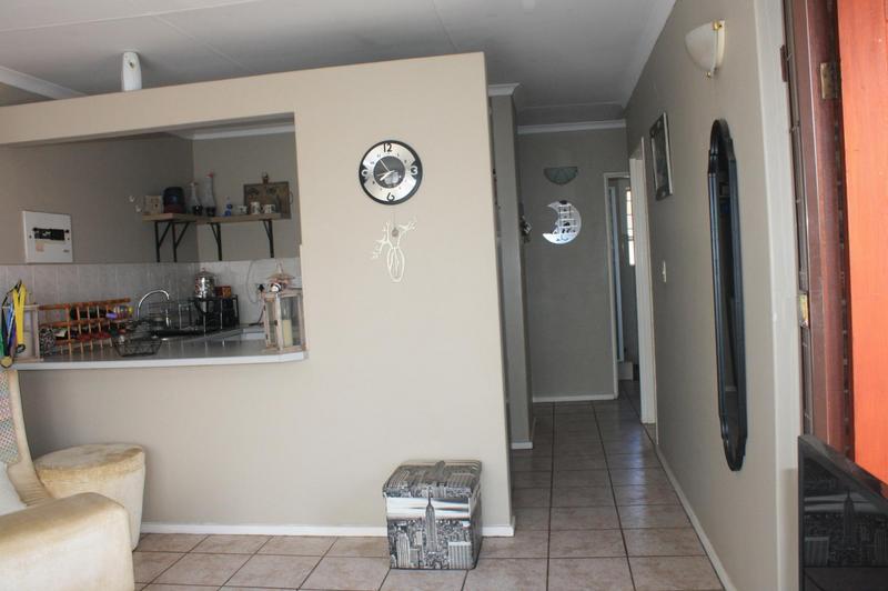 2 Bedroom Property for Sale in Glen Marais Gauteng