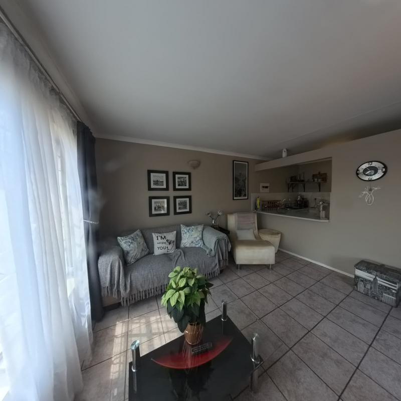 2 Bedroom Property for Sale in Glen Marais Gauteng