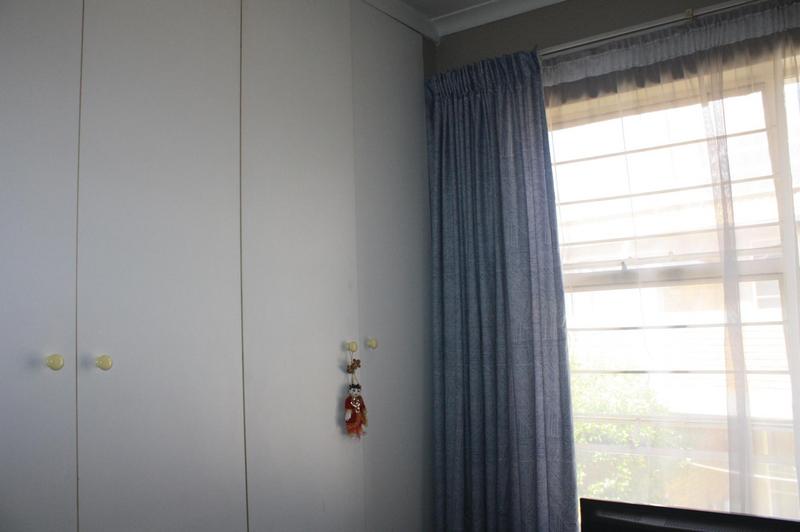 2 Bedroom Property for Sale in Glen Marais Gauteng