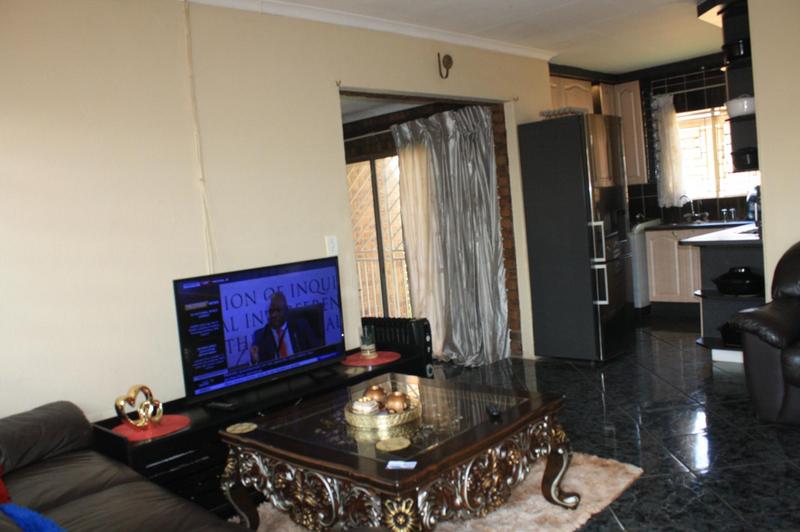 2 Bedroom Property for Sale in Norkem Park Gauteng