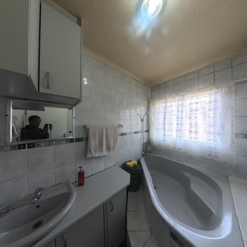 2 Bedroom Property for Sale in Norkem Park Gauteng