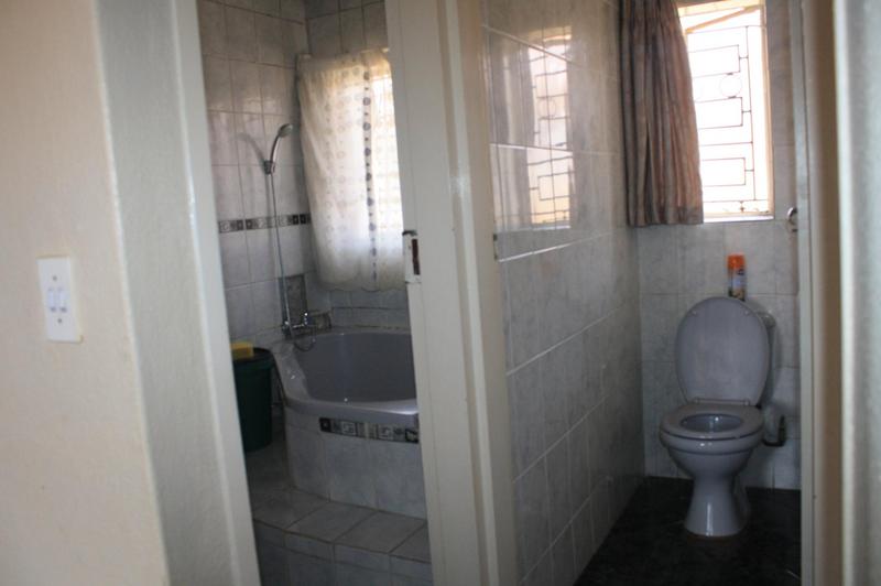 2 Bedroom Property for Sale in Norkem Park Gauteng