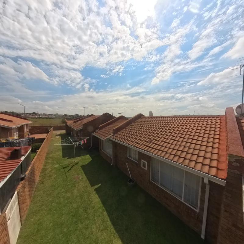 2 Bedroom Property for Sale in Norkem Park Gauteng