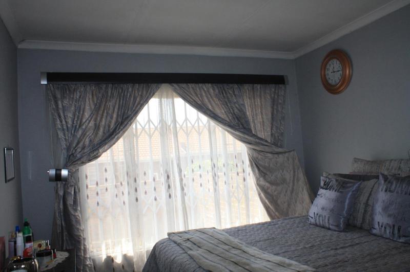 2 Bedroom Property for Sale in Norkem Park Gauteng