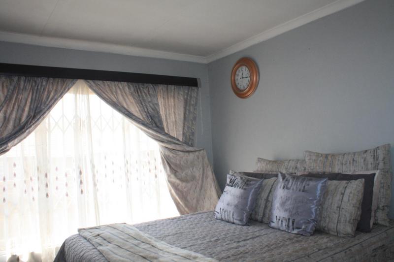2 Bedroom Property for Sale in Norkem Park Gauteng