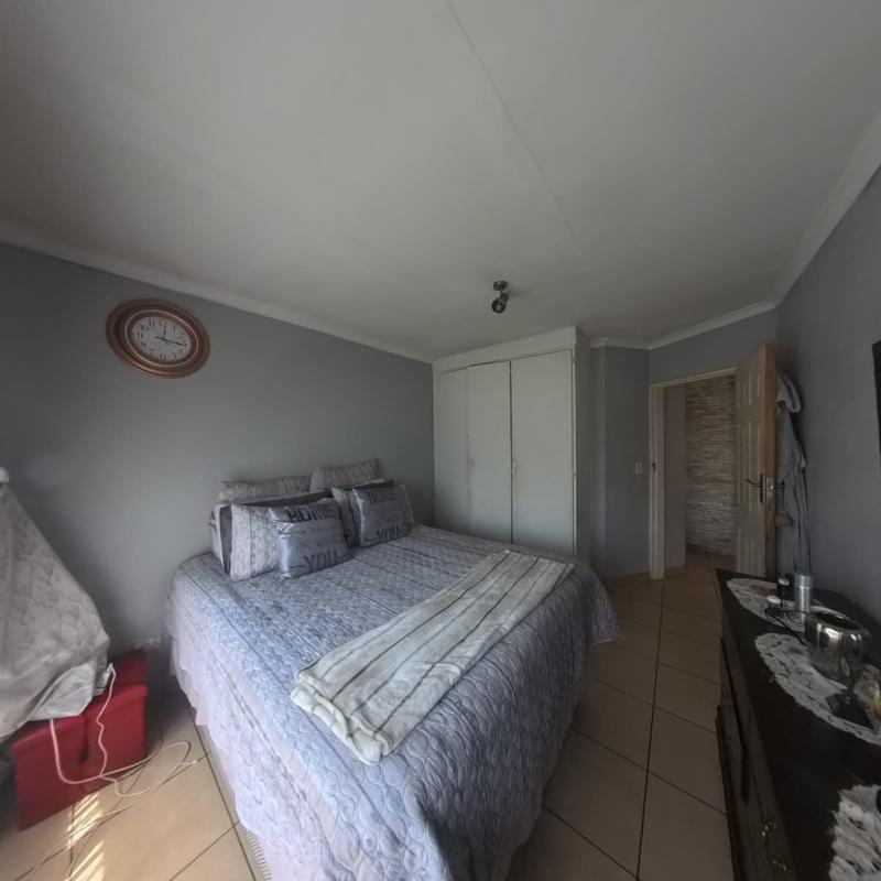 2 Bedroom Property for Sale in Norkem Park Gauteng