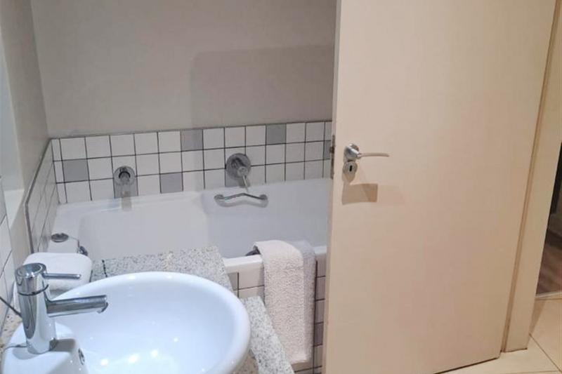 To Let 2 Bedroom Property for Rent in Morningside Gauteng