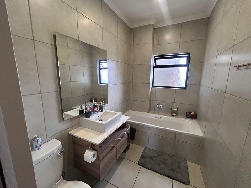 To Let 2 Bedroom Property for Rent in Six Fountains Residential Estate Gauteng