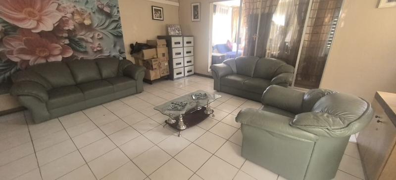 3 Bedroom Property for Sale in Mindalore Gauteng