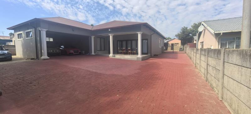 3 Bedroom Property for Sale in Mindalore Gauteng