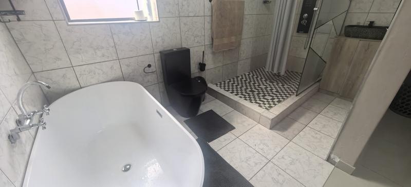3 Bedroom Property for Sale in Mindalore Gauteng