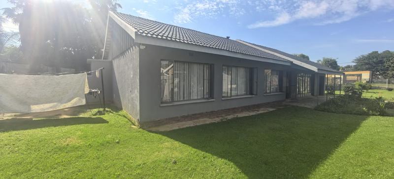 4 Bedroom Property for Sale in Mindalore Gauteng
