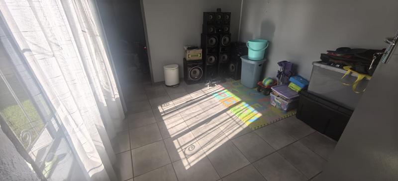 4 Bedroom Property for Sale in Mindalore Gauteng