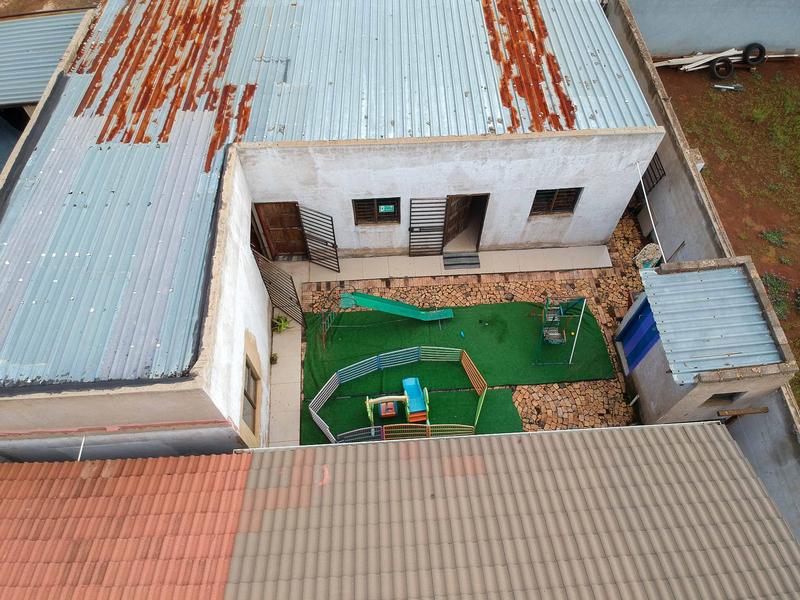 5 Bedroom Property for Sale in Protea Glen Gauteng