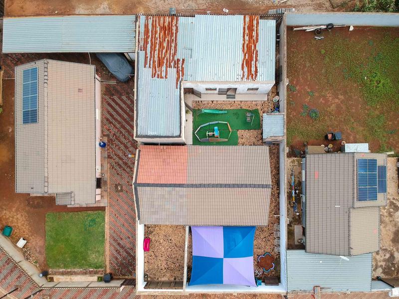 5 Bedroom Property for Sale in Protea Glen Gauteng