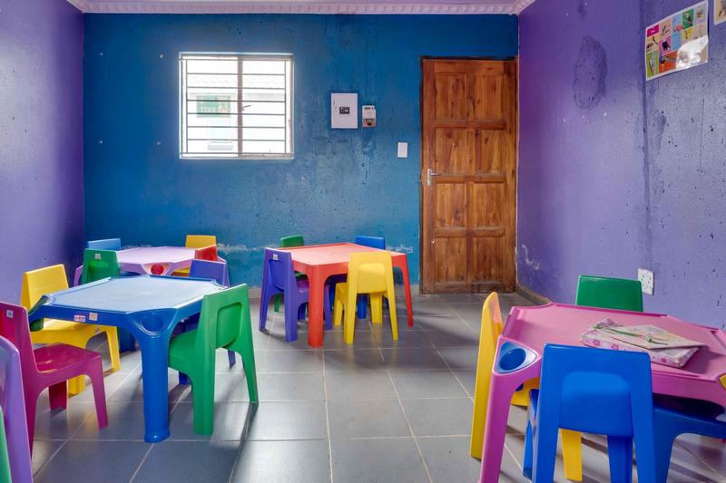 5 Bedroom Property for Sale in Protea Glen Gauteng