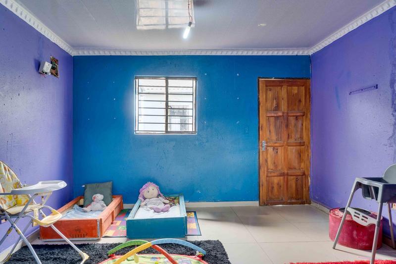 5 Bedroom Property for Sale in Protea Glen Gauteng