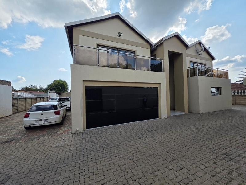 22 Bedroom Property for Sale in Birch Acres Gauteng