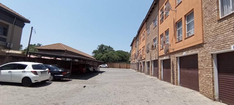 1 Bedroom Property for Sale in Kempton Park Gauteng