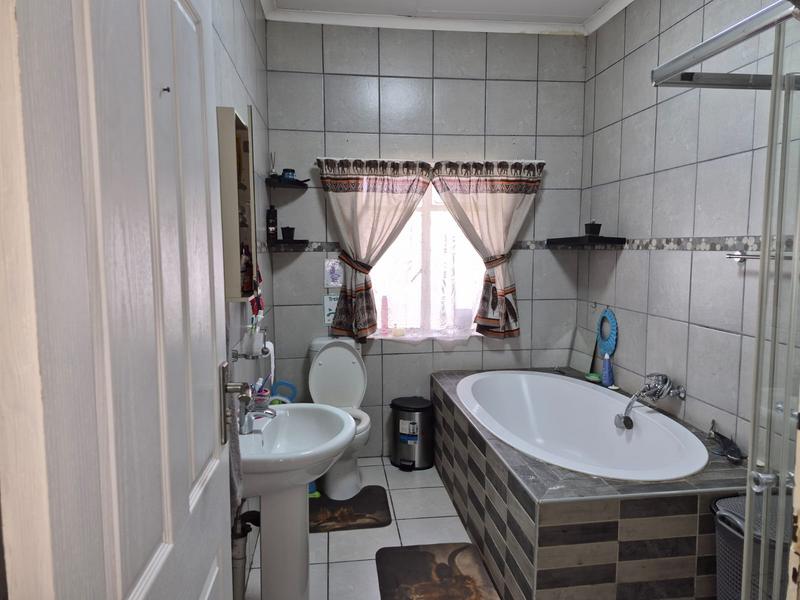 3 Bedroom Property for Sale in Brenthurst Gauteng