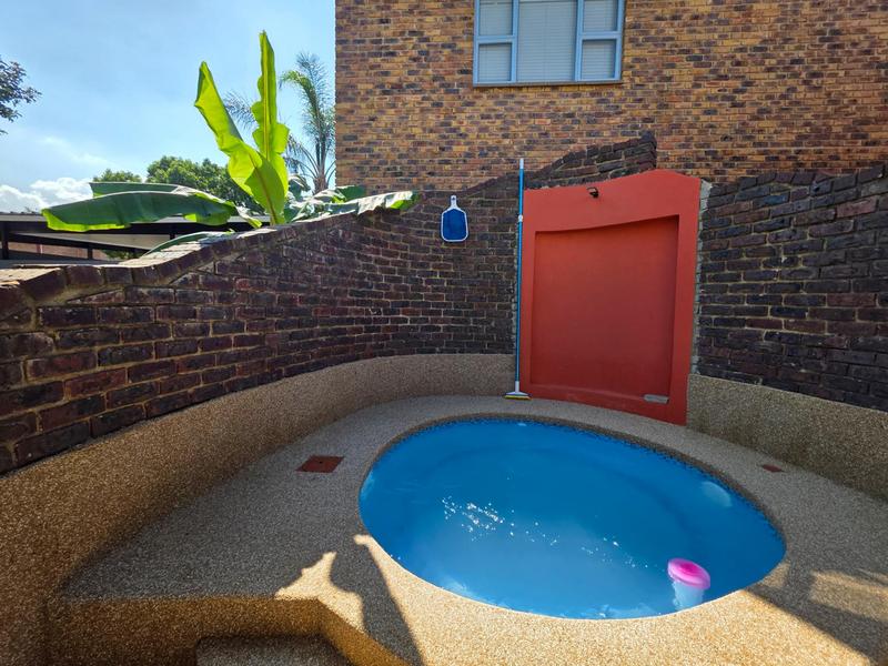 4 Bedroom Property for Sale in Misty Bay Gauteng