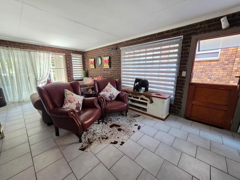 4 Bedroom Property for Sale in Misty Bay Gauteng