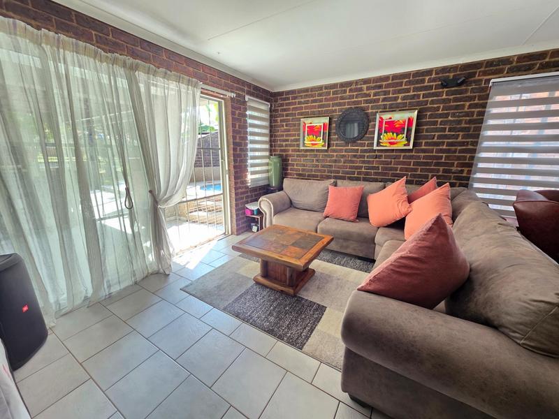 4 Bedroom Property for Sale in Misty Bay Gauteng