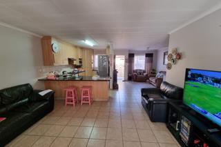 3 Bedroom Property for Sale in Annlin Gauteng